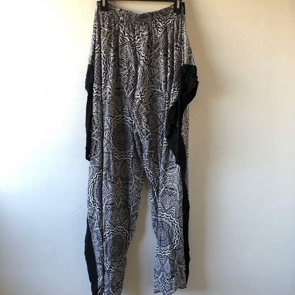 La Blanca Tie Front Side Slit Pant Swim Cover-up - Picture 2 of 10